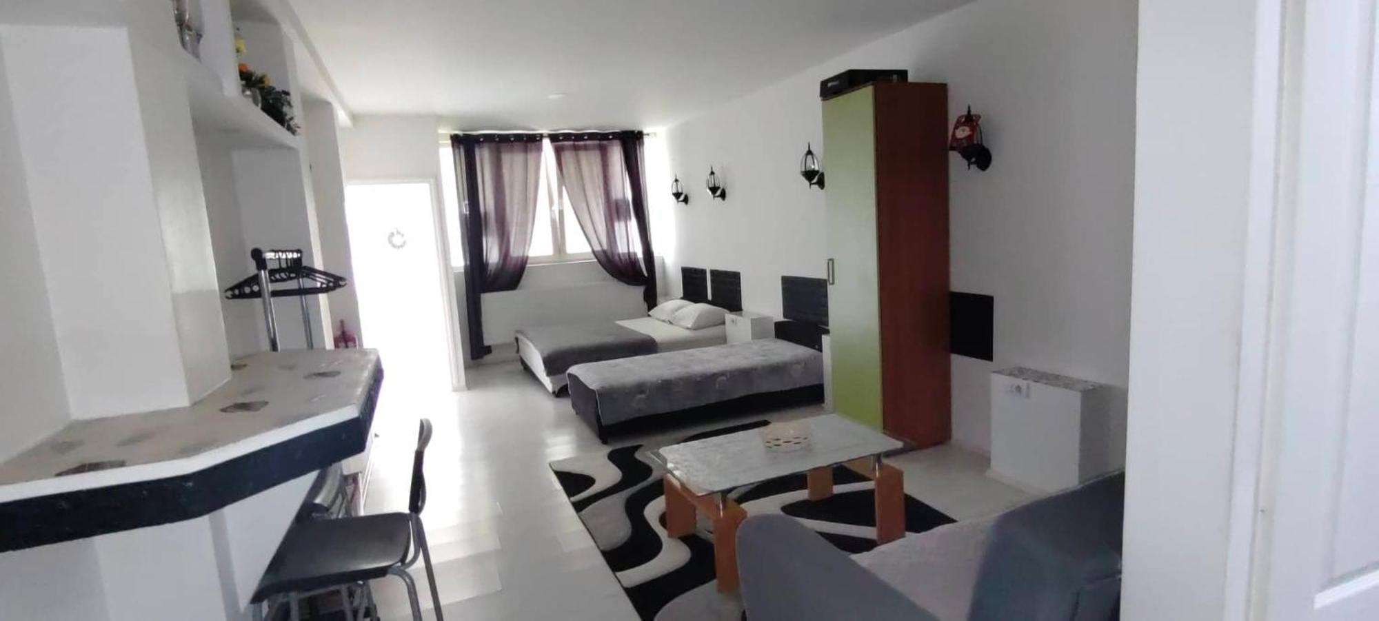 Divlji Raj Apartment เบลเกรด ภายนอก รูปภาพ